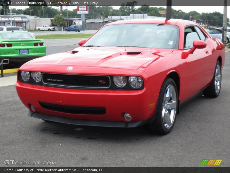 Front 3/4 View of 2010 Challenger R/T