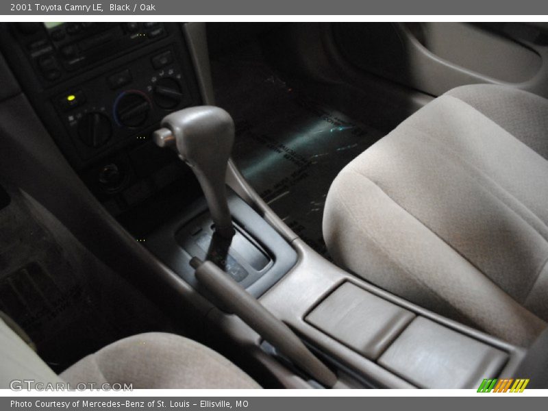 Black / Oak 2001 Toyota Camry LE