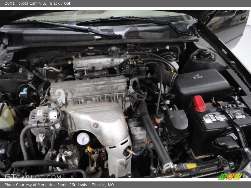 Black / Oak 2001 Toyota Camry LE