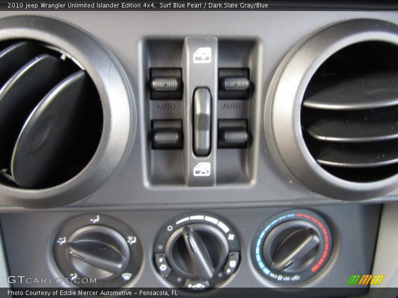 Controls of 2010 Wrangler Unlimited Islander Edition 4x4