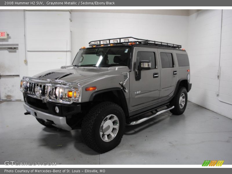 Front 3/4 View of 2008 H2 SUV