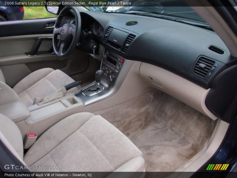 Regal Blue Pearl / Taupe 2006 Subaru Legacy 2.5i Special Edition Sedan
