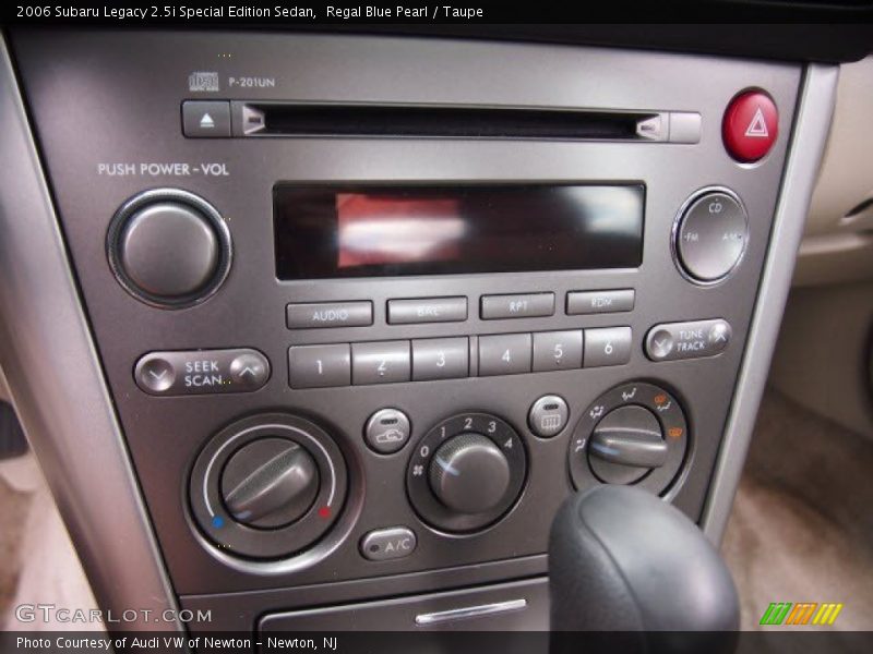 Regal Blue Pearl / Taupe 2006 Subaru Legacy 2.5i Special Edition Sedan