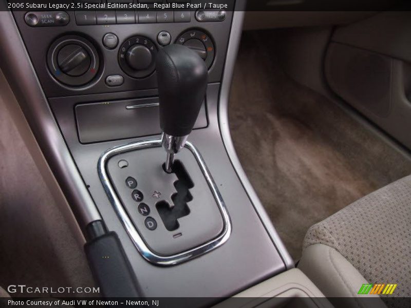 Regal Blue Pearl / Taupe 2006 Subaru Legacy 2.5i Special Edition Sedan