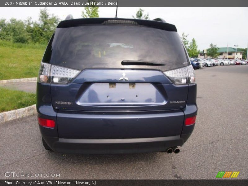 Deep Blue Metallic / Beige 2007 Mitsubishi Outlander LS 4WD
