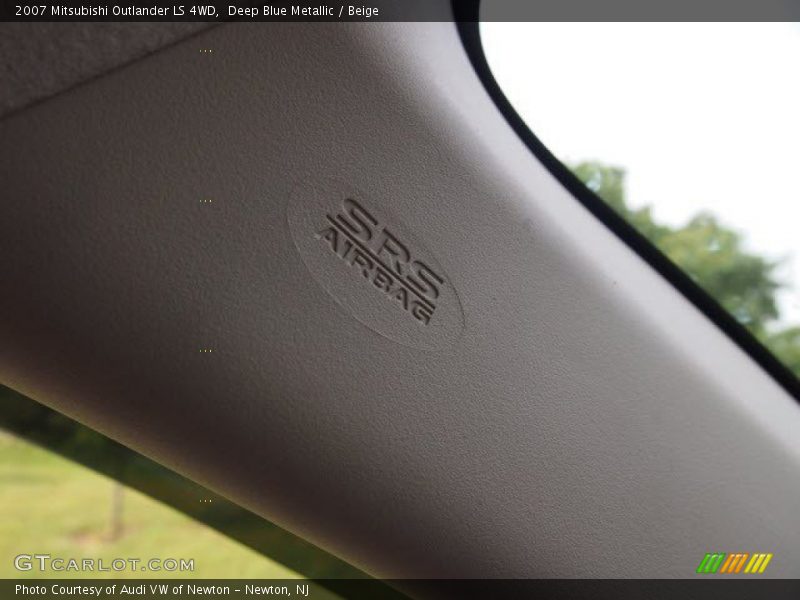 Deep Blue Metallic / Beige 2007 Mitsubishi Outlander LS 4WD