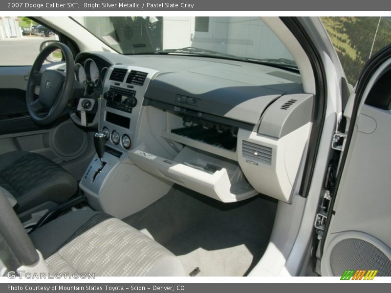 Bright Silver Metallic / Pastel Slate Gray 2007 Dodge Caliber SXT