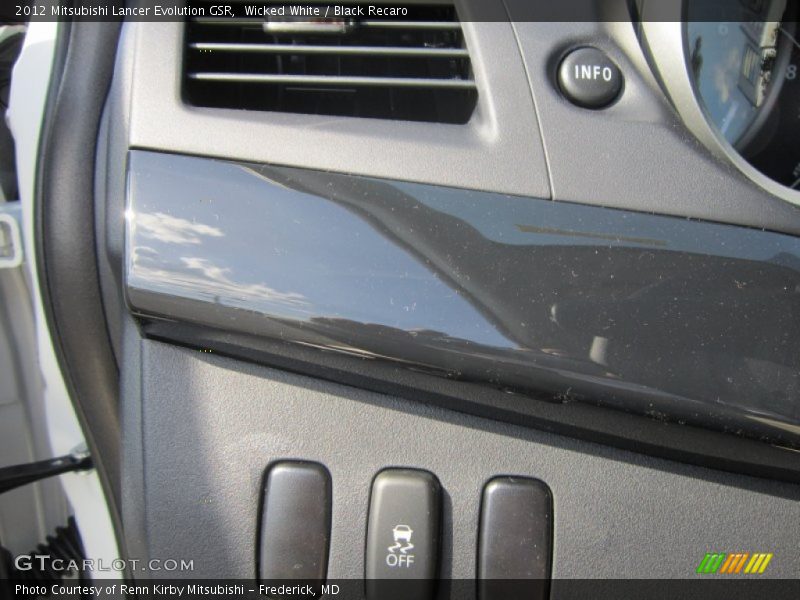 Wicked White / Black Recaro 2012 Mitsubishi Lancer Evolution GSR