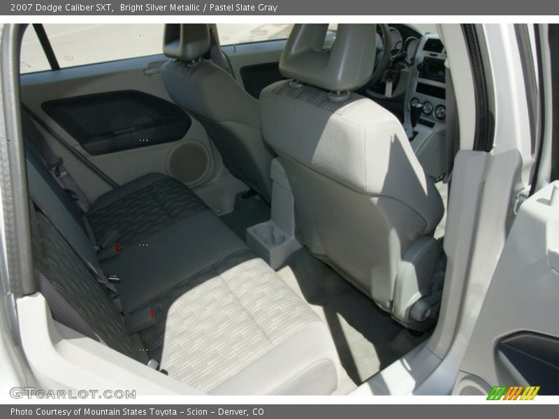 Bright Silver Metallic / Pastel Slate Gray 2007 Dodge Caliber SXT