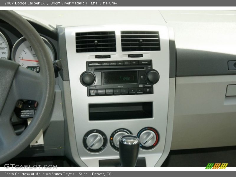 Bright Silver Metallic / Pastel Slate Gray 2007 Dodge Caliber SXT