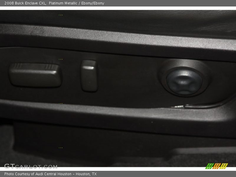 Platinum Metallic / Ebony/Ebony 2008 Buick Enclave CXL