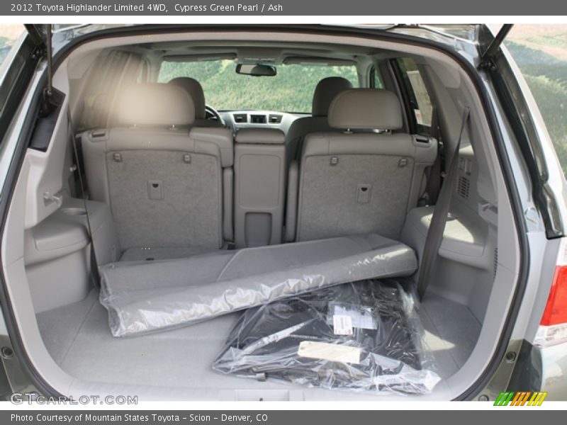 Cypress Green Pearl / Ash 2012 Toyota Highlander Limited 4WD