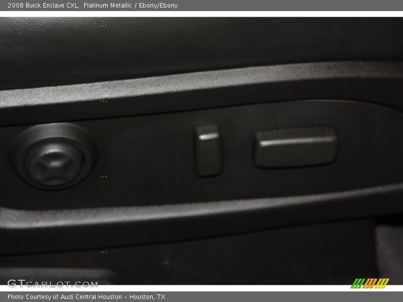 Platinum Metallic / Ebony/Ebony 2008 Buick Enclave CXL