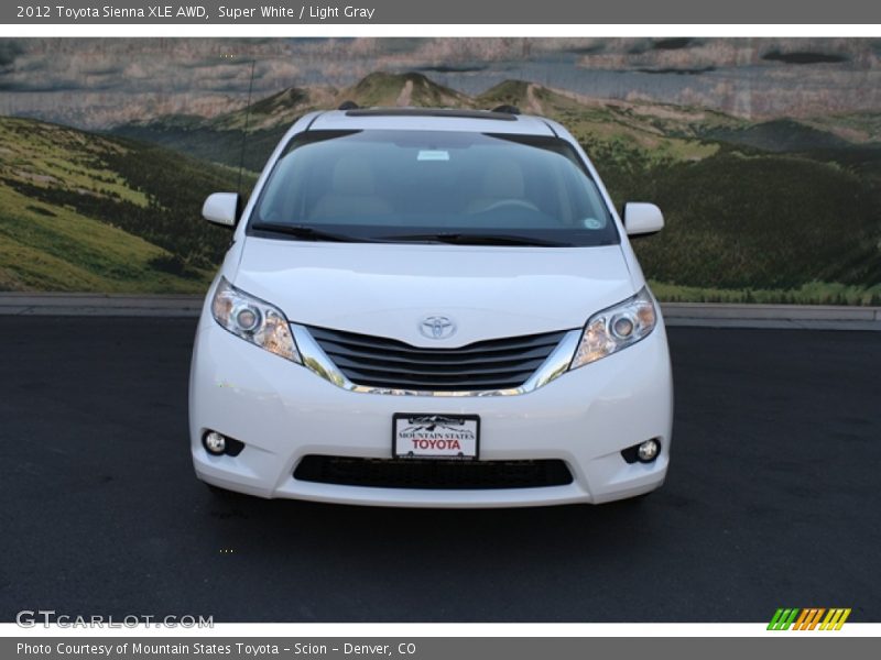 Super White / Light Gray 2012 Toyota Sienna XLE AWD