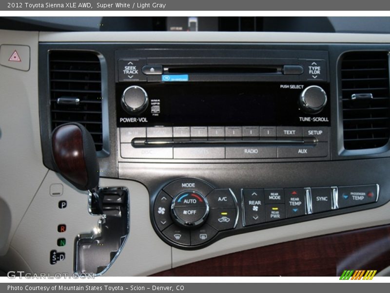 Super White / Light Gray 2012 Toyota Sienna XLE AWD
