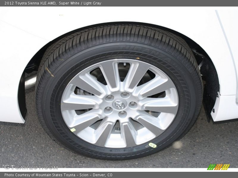 Super White / Light Gray 2012 Toyota Sienna XLE AWD