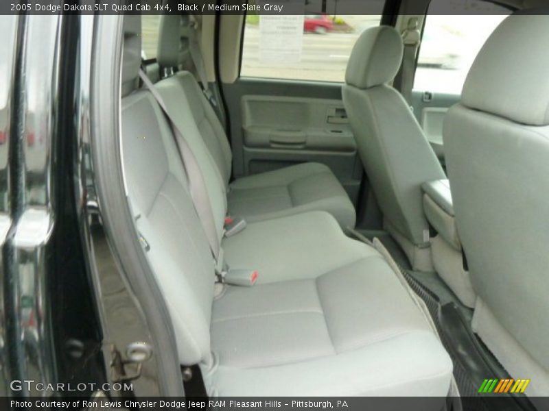 Black / Medium Slate Gray 2005 Dodge Dakota SLT Quad Cab 4x4