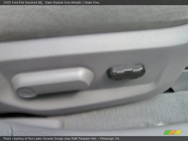 Dark Shadow Grey Metallic / Shale Grey 2005 Ford Five Hundred SEL