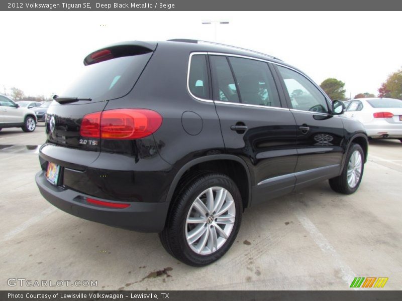 Deep Black Metallic / Beige 2012 Volkswagen Tiguan SE