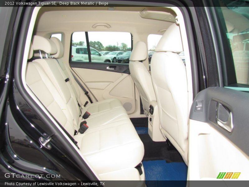 Deep Black Metallic / Beige 2012 Volkswagen Tiguan SE
