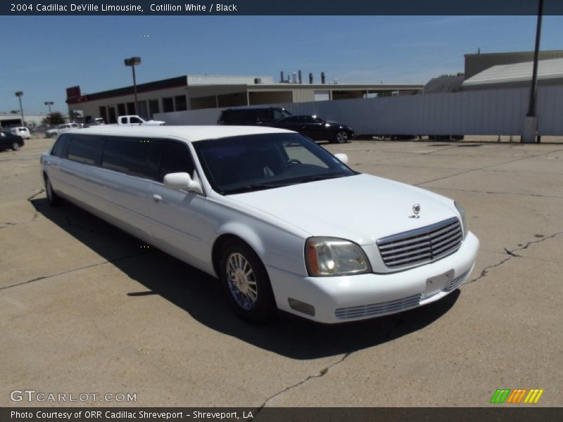 Front 3/4 View of 2004 DeVille Limousine