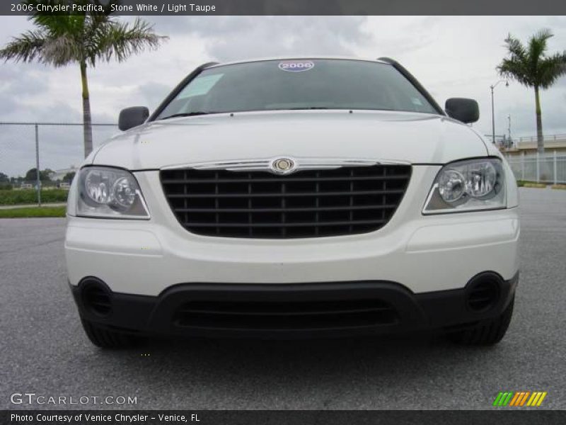 Stone White / Light Taupe 2006 Chrysler Pacifica