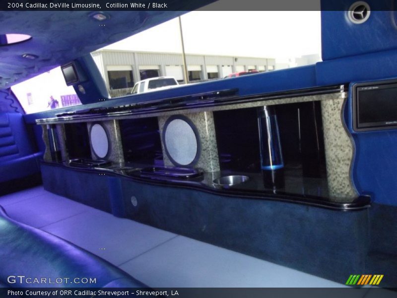 Cotillion White / Black 2004 Cadillac DeVille Limousine