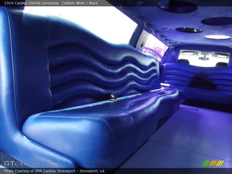  2004 DeVille Limousine Black Interior