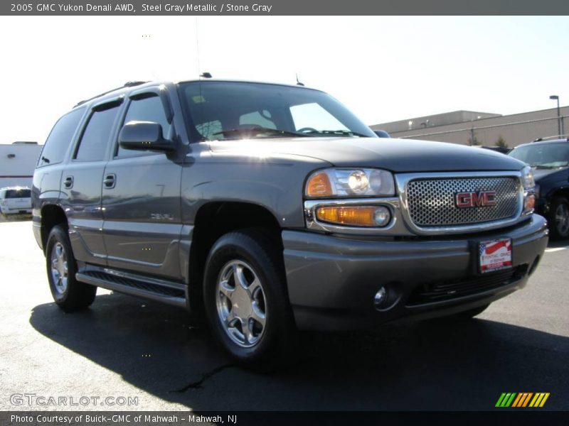 Steel Gray Metallic / Stone Gray 2005 GMC Yukon Denali AWD