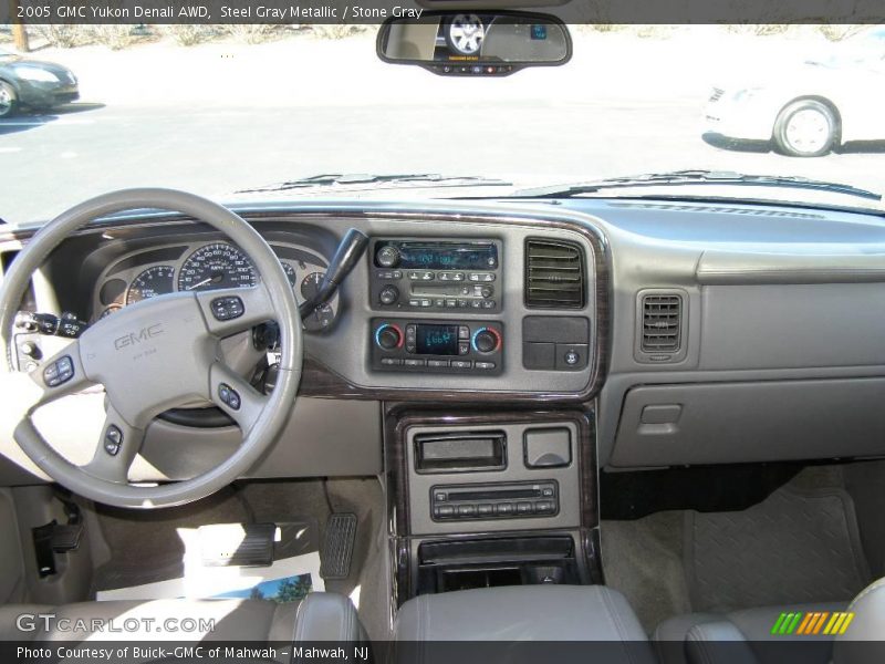 Steel Gray Metallic / Stone Gray 2005 GMC Yukon Denali AWD