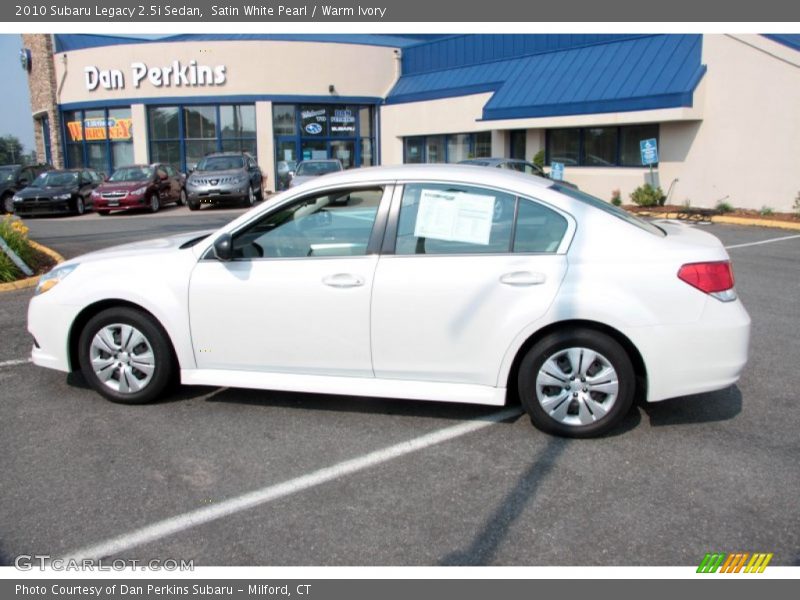 Satin White Pearl / Warm Ivory 2010 Subaru Legacy 2.5i Sedan