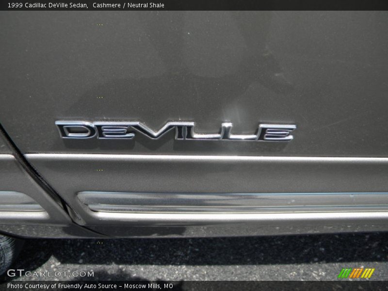 Cashmere / Neutral Shale 1999 Cadillac DeVille Sedan