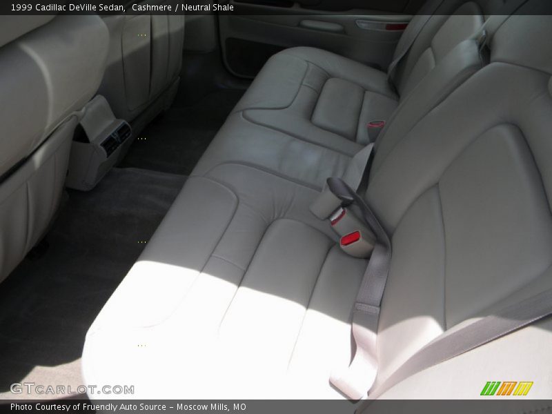 Cashmere / Neutral Shale 1999 Cadillac DeVille Sedan