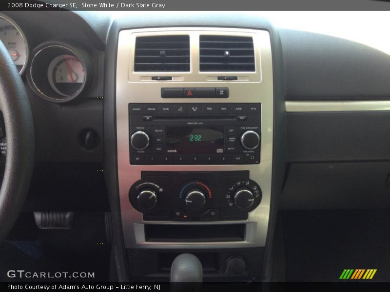 Stone White / Dark Slate Gray 2008 Dodge Charger SE