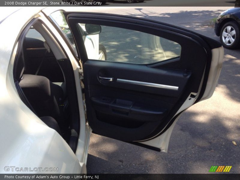 Stone White / Dark Slate Gray 2008 Dodge Charger SE