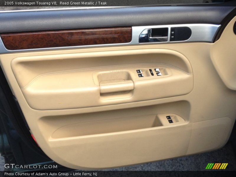 Reed Green Metallic / Teak 2005 Volkswagen Touareg V8