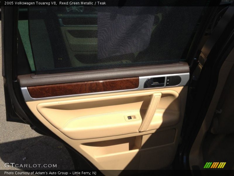 Reed Green Metallic / Teak 2005 Volkswagen Touareg V8