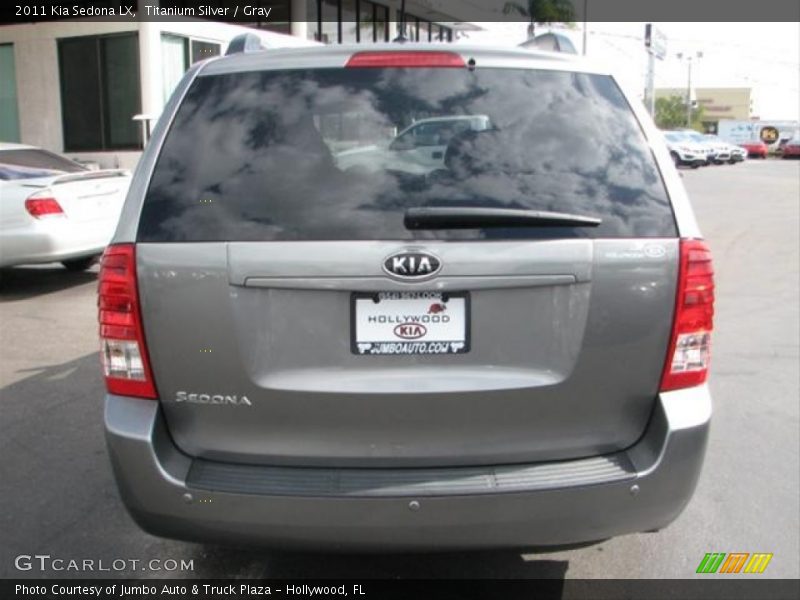 Titanium Silver / Gray 2011 Kia Sedona LX