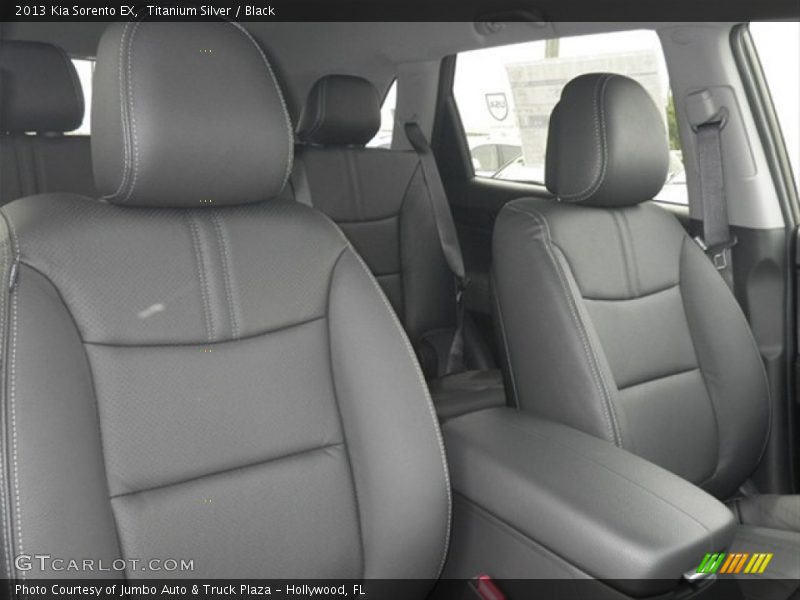 Titanium Silver / Black 2013 Kia Sorento EX
