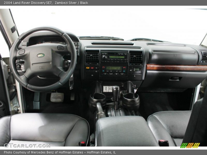 Zambezi Silver / Black 2004 Land Rover Discovery SE7
