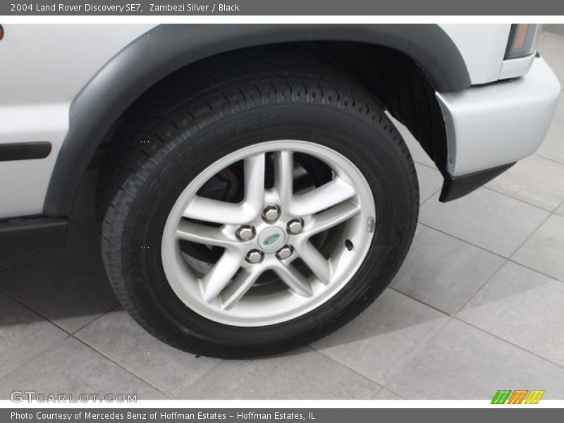 Zambezi Silver / Black 2004 Land Rover Discovery SE7