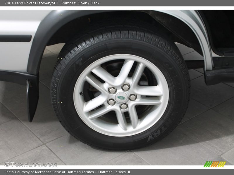 Zambezi Silver / Black 2004 Land Rover Discovery SE7