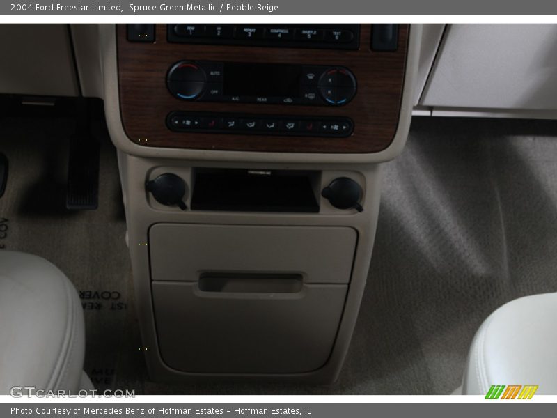Spruce Green Metallic / Pebble Beige 2004 Ford Freestar Limited