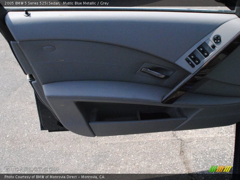 Mystic Blue Metallic / Grey 2005 BMW 5 Series 525i Sedan