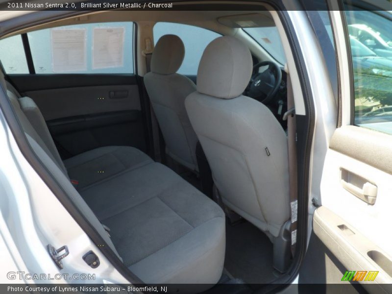 Brilliant Silver Metallic / Charcoal 2011 Nissan Sentra 2.0