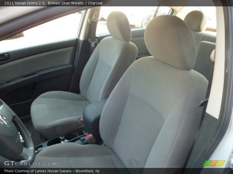 Brilliant Silver Metallic / Charcoal 2011 Nissan Sentra 2.0