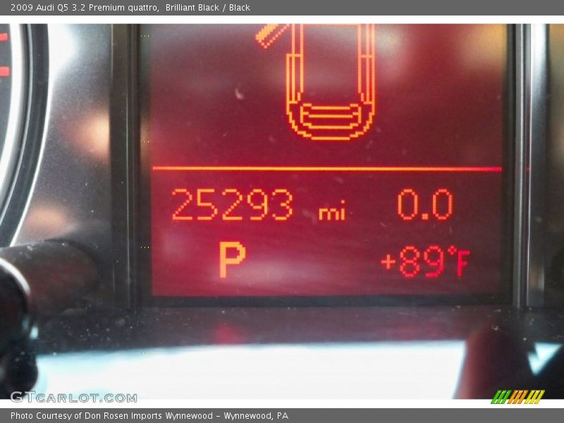 Brilliant Black / Black 2009 Audi Q5 3.2 Premium quattro