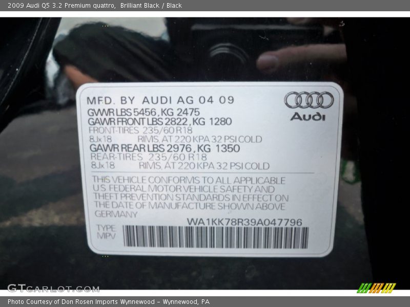 Brilliant Black / Black 2009 Audi Q5 3.2 Premium quattro