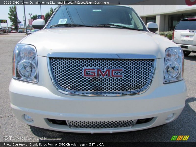 White Diamond Tricoat / Cocoa/Light Cashmere 2012 GMC Yukon Denali