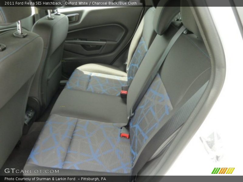 Oxford White / Charcoal Black/Blue Cloth 2011 Ford Fiesta SES Hatchback
